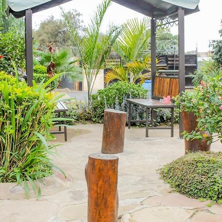 Motseleng Guest House Palapye Экстерьер фото